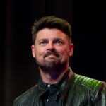 Karl Urban CC BY 2.0 Corsa