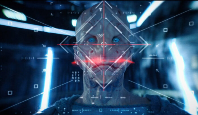 Commander Saru (Doug Jones) in "The Sounds of Thunder" (Szenenfoto: CBS)