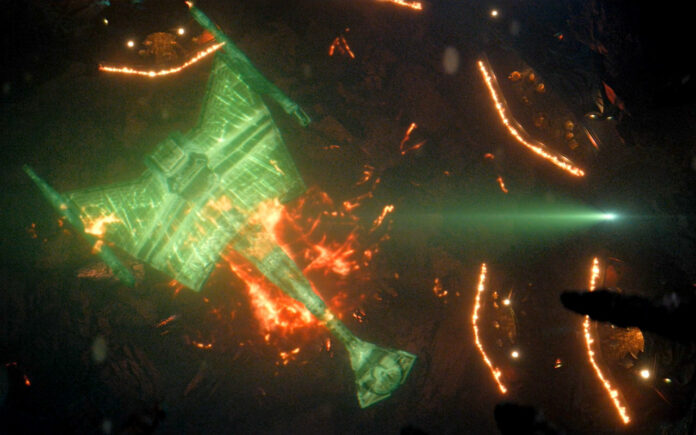 D7-Hologramm in "Lichtpunkt"/"Point of Light" (Szenenbild: CBS)