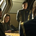 Briefing in “The Red Angel” (Photo: “Discovery” 2×10, CBS)