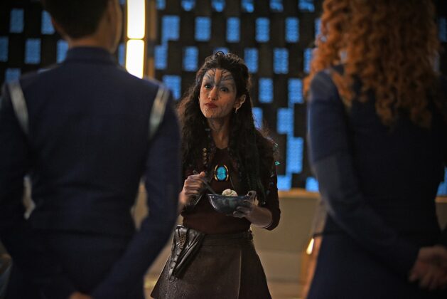 Po in "Such Sweet Sorrow" (Photo: "Discovery" 2x13, CBS)