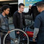 Clay und ani bei Toni (13 Reasons Why, Netflix)