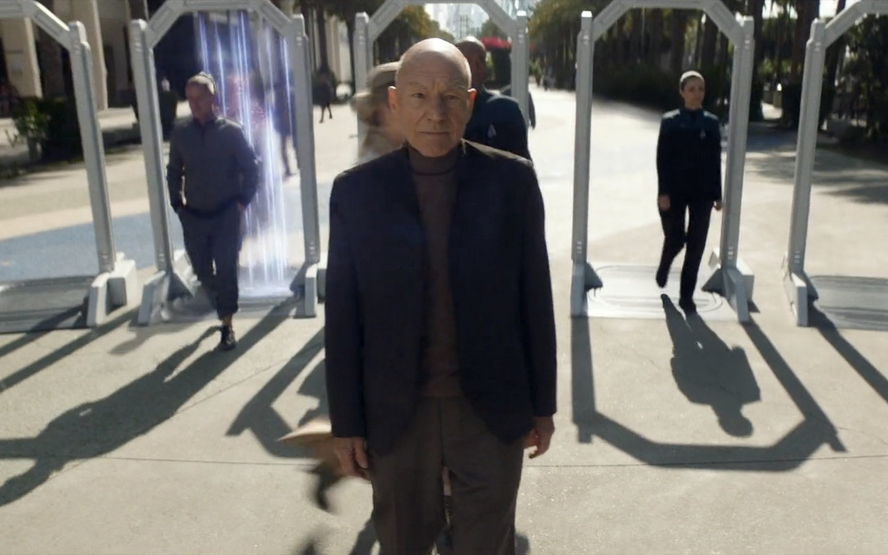 Kanon-Futter: Picard 1×02 – “Karten und Legenden” / “Maps and Legends” Picard in "Maps and Legends" (Szenenbild: CBS)