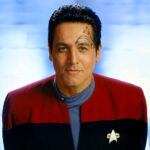 chakotay_s7_b