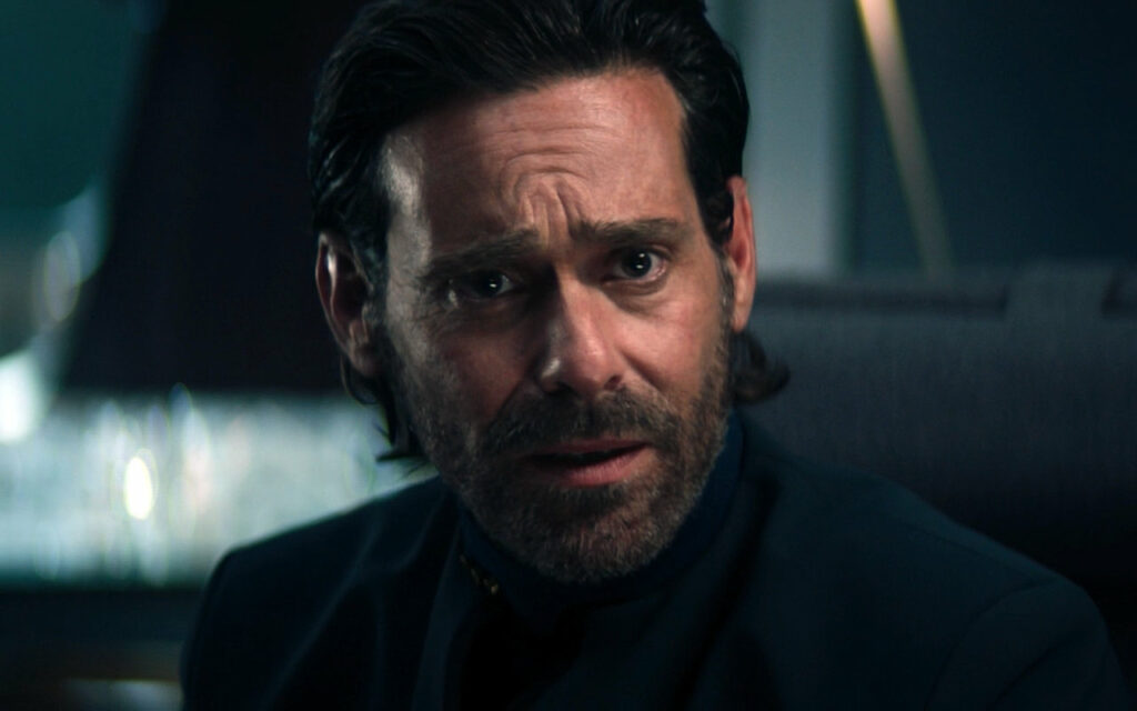 James Callis spielt eine Gastrolle in "Monsters"