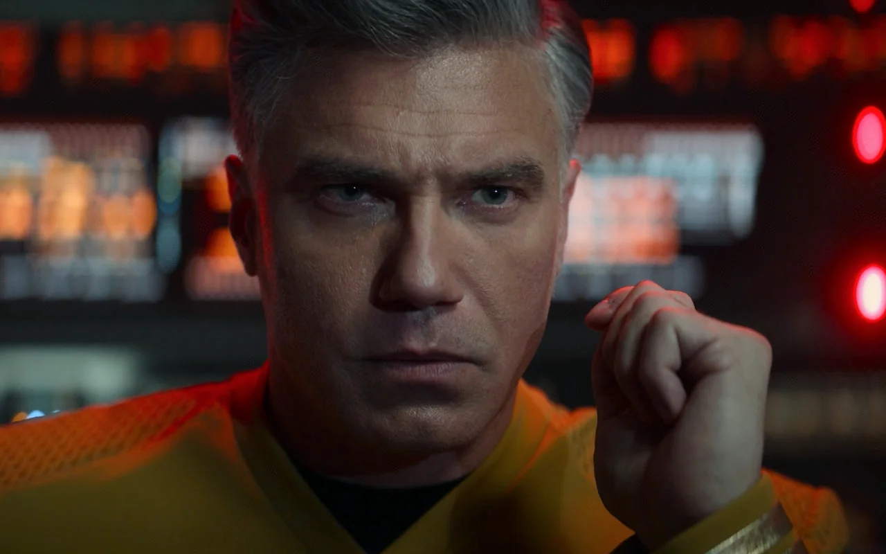 Anson Mount als Captain Pike in "Strange New Worlds"