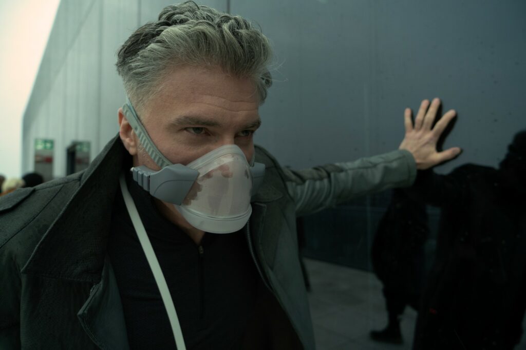 Preview: “Ad Astra per Aspera” (“Star Trek: Strange New Worlds”, 2×02) 1 Pike mit Sauerstoffmaske