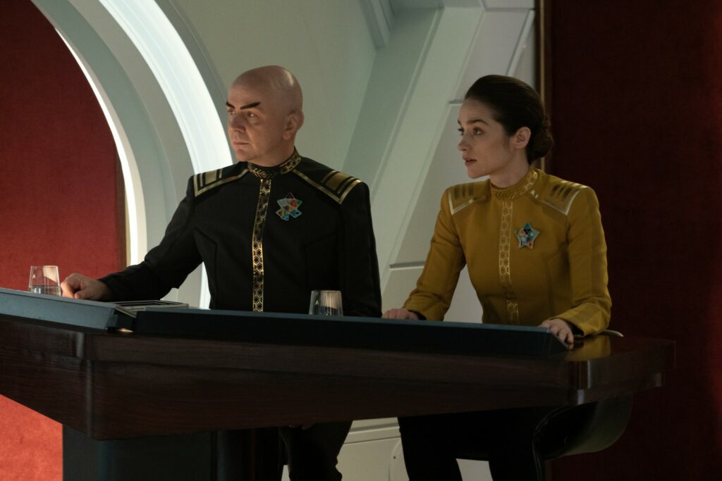 Preview: “Ad Astra per Aspera” (“Star Trek: Strange New Worlds”, 2×02) 11 Die Anklagebank in SNW 2x01