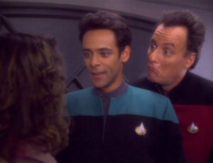 O ist eifersüchtig (Quelle: Paramount+)