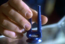 Die Delta Flyers im Februar und März mit neuen Besprechungen der ersten Staffel “Deep Space Nine” "Chula" - Spaß oder Ernst? Wie hoch ist der Einsatz für Quarks Spiel? (Quelle: Paramount+)