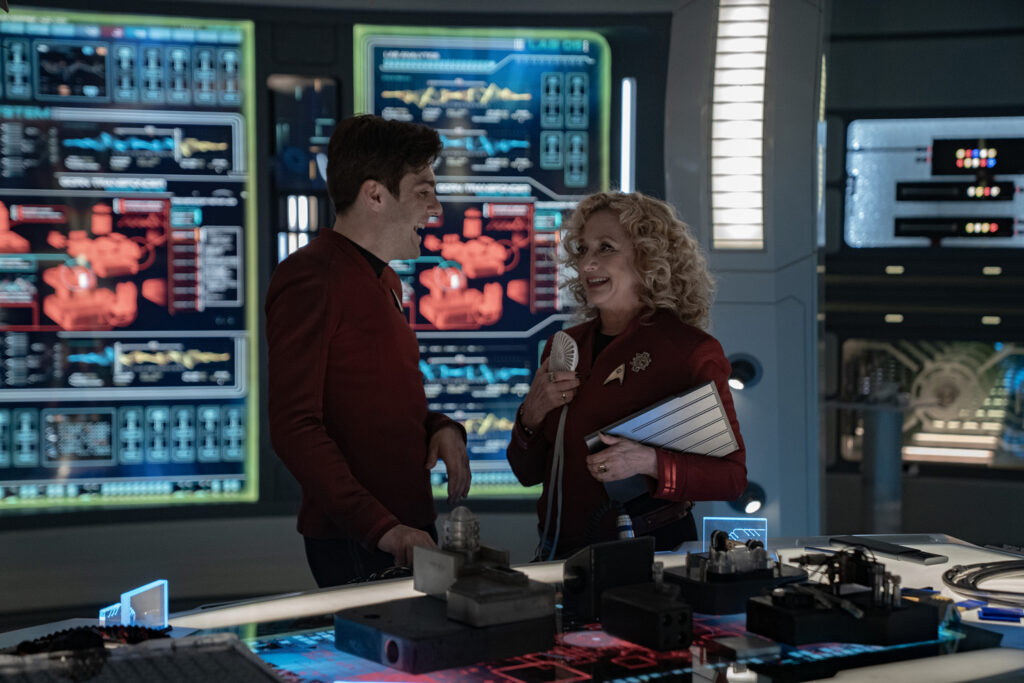 Kurzrezension: "Star Trek: Strange New Worlds" 3x01 - "Hegemony, Part II" 2 Pelia und Scott in "Hegemony, Part II" (Photo: Marni Grossman/Paramount+)