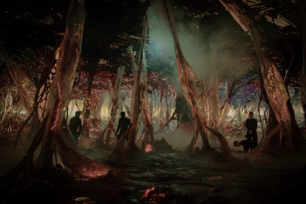 Kurzrezension: "Star Trek: Strange New Worlds" 3x01 - "Hegemony, Part II" 3 Das Innere des Gornschiffs in "Hegemony, Part II" (Photo: Marni Grossman/Paramount+)
