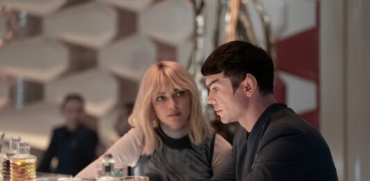 Chapel und Spock in "Wedding Bell Blues" (Photo: Marni Grossman/Paramount+)