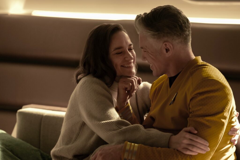 Kurzrezension: "Star Trek: Strange New Worlds" 3x02 - "Wedding Bell Blues" 1 Batel und Pike in "Wedding Bell Blues" (Photo: Marni Grossman/Paramount+)
