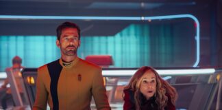 Was “Star Trek” von “For All Mankind” lernen kann Ake in "Kids These Days" (Photo: Brooke Palmer/Paramount+)