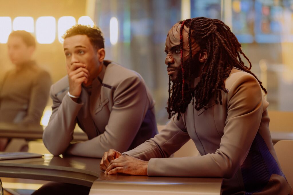 Vorzeitige Absetzung: "Star Trek: Starfleet Academy" konnte nicht überzeugen 2 Mir und Kraag in "The Life of the Stars" (Photo: Brooke Palmer/Paramount+)