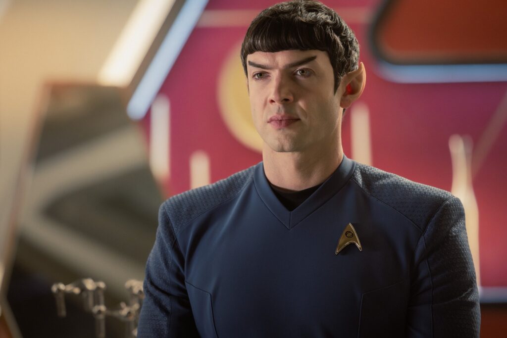 Kurzrezension: "Star Trek: Strange New Worlds" - 4x05 "Level-Five Transporter Accident" 3 Spock in "Level-Five Transporter Accident" (Photo: Jan Thijs/Paramount+)